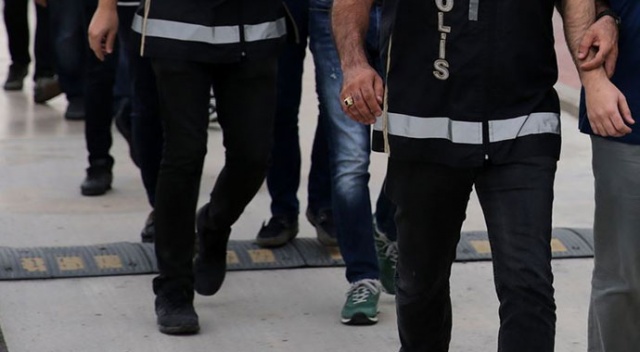 FETÖ'nün 2013 idari yargı sınavı usulsüzlüğüne operasyon: 18 gözaltı FETÖ'nün 2013 idari yargı sınavı usulsüzlüğüne operasyon: 18 gözaltı