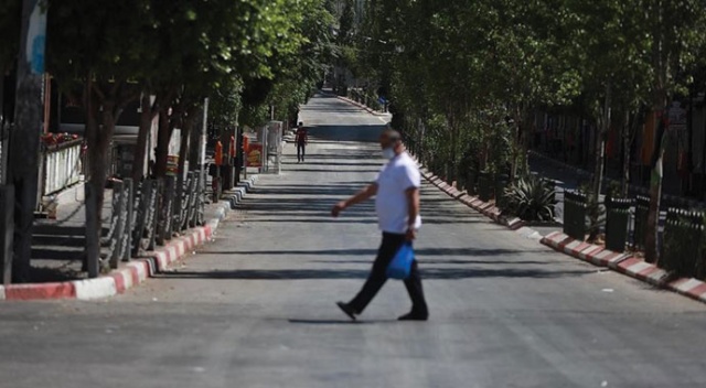 Filistin'de OHAL 1 ay daha uzatıldı Filistin'de OHAL 1 ay daha uzatıldı