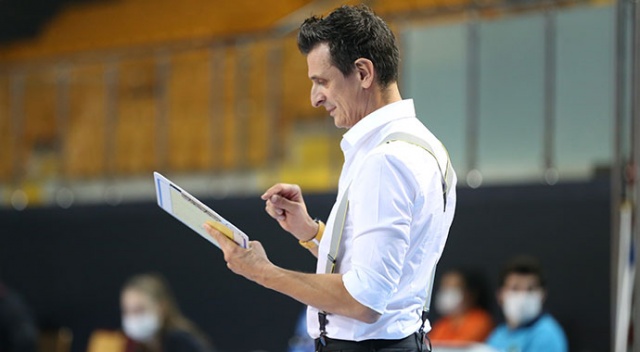 Giovanni Guidetti: Bu dönemi gerçek bir aile gibi atlattık Giovanni Guidetti: Bu dönemi gerçek bir aile gibi atlattık