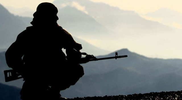 Hakkari'de 8 terörist etkisiz hale getirildi Hakkari'de 8 terörist etkisiz hale getirildi