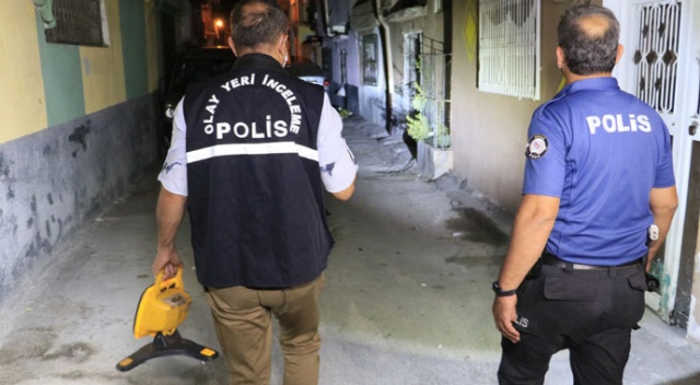 Hırsızlık yapan kişi sokak ortasından sırtından vurulmuş halde bulundu Hırsızlık yapan kişi sokak ortasından sırtından vurulmuş halde bulundu