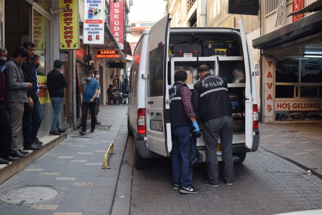 İnşaat işçisi kaldığı evde ölü bulundu