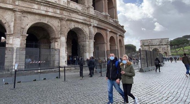İtalya, Kovid-19 salgınında 9 bin 338 yeni vaka açıkladı