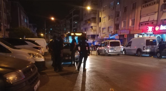 İzmir’de silahlı kavga: 3 yaralı İzmir’de silahlı kavga: 3 yaralı