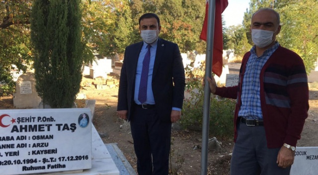 Kayseri saldırısı şehidi Ahmet Taş'ın babası: Cumhurbaşkanımıza teşekkür ediyorum Kayseri saldırısı şehidi Ahmet Taş'ın babası: Cumhurbaşkanımıza teşekkür ediyorum