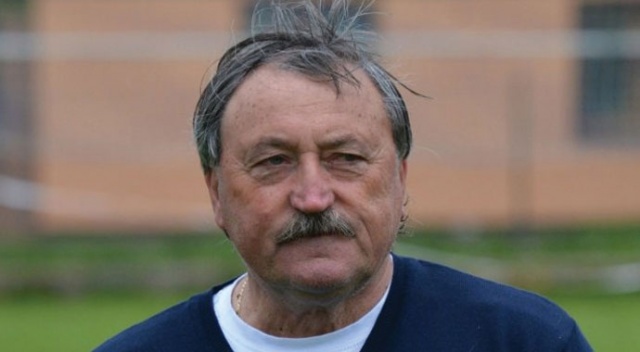Koronavirüse yakalanan Antonin Panenka yoğun bakıma alındı Koronavirüse yakalanan Antonin Panenka yoğun bakıma alındı