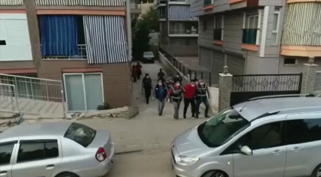 Manisa’da suç örgütü aileye operasyon: 8 kişi tutuklandı