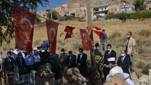 Mardin&#039;de terör saldırısında şehit olan 26 kişi anıldı