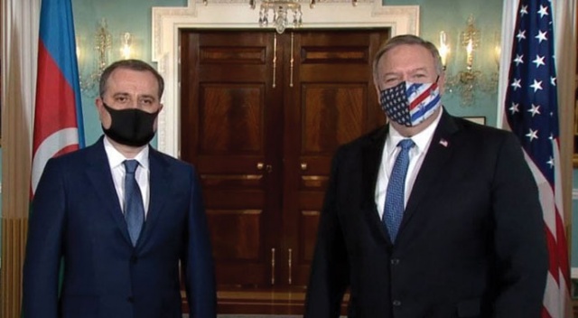 Pompeo, Azerbaycanlı ve Ermeni mevkidaşlarıyla Dağlık Karabağ'ı görüştü Pompeo, Azerbaycanlı ve Ermeni mevkidaşlarıyla Dağlık Karabağ'ı görüştü