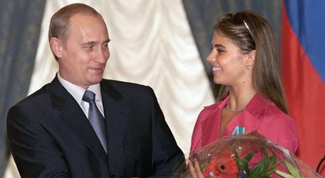 Putin'in ikizlerinin annesi kayboldu Putin'in ikizlerinin annesi kayboldu