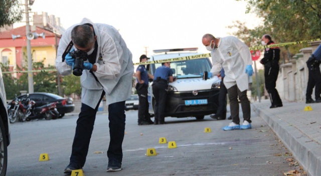 Sokak ortasında silahlı kavga: 1 yaralı