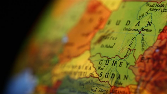 Sudan'da hükümet ile silahlı hareketler arasında nihai barış anlaşması imzalandı Sudan'da hükümet ile silahlı hareketler arasında nihai barış anlaşması imzalandı