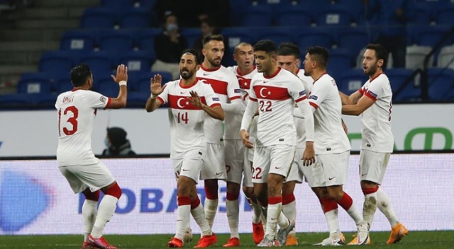 Türkiye-Sırbistan maçına belirli sayıda seyirci alınacak