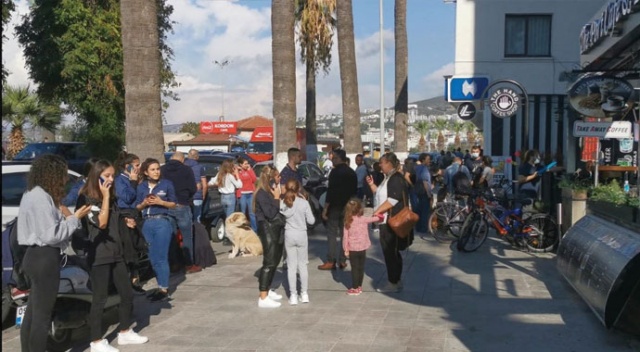 Vatandaşlar korku dolu saniyeleri anlattı Vatandaşlar korku dolu saniyeleri anlattı