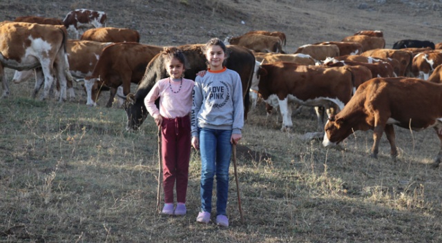 Zorlu yayla hayatı "kardelenler"in eğitim aşkına engel olmuyor Zorlu yayla hayatı "kardelenler"in eğitim aşkına engel olmuyor