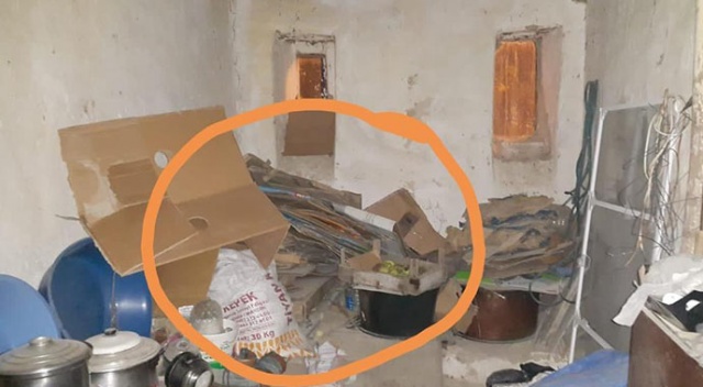 4 saat arandı, kömürlükteki kartonların arasından çıktı 4 saat arandı, kömürlükteki kartonların arasından çıktı