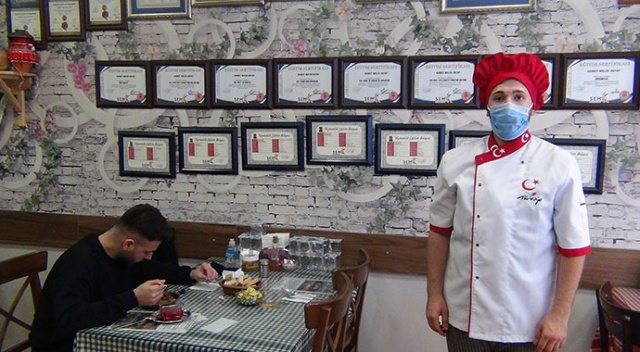 6 üniversite bitirdi, baba mesleğini seçti! Gelen iş tekliflerini reddediyor 6 üniversite bitirdi, baba mesleğini seçti! Gelen iş tekliflerini reddediyor