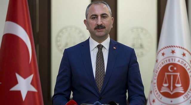 Adalet Bakanı Gül: Yatırımları yeşerten ve bereketlendiren iklim, hukuk devletidir Adalet Bakanı Gül: Yatırımları yeşerten ve bereketlendiren iklim, hukuk devletidir