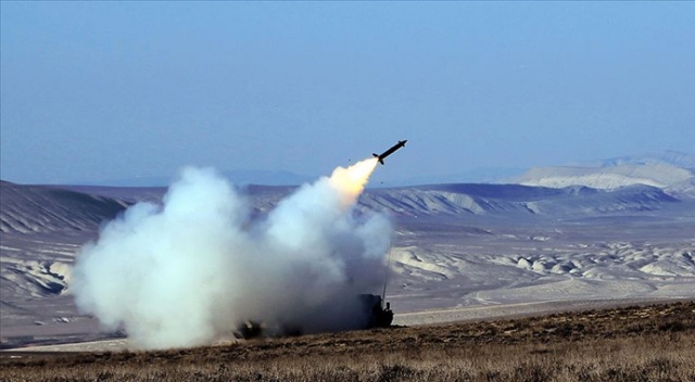 Azerbaycan, Ermenistan'a ait savaş uçağını düşürdü
