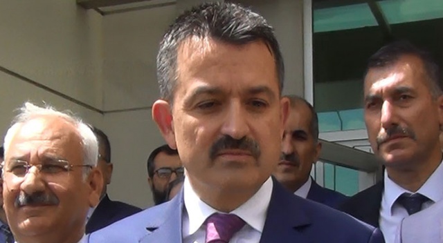 Bakan Pakdemirli'den darp edilen şehit ağabeyi için açıklama: Takipçisi olacağız Bakan Pakdemirli'den darp edilen şehit ağabeyi için açıklama: Takipçisi olacağız