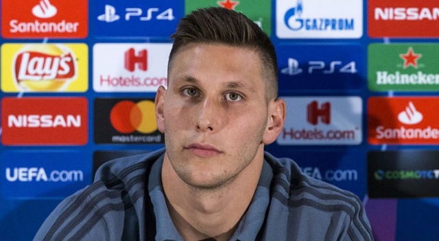 Bayern Münih'te Niklas Süle'nin koronavirüs testi pozitif çıktı Bayern Münih'te Niklas Süle'nin koronavirüs testi pozitif çıktı