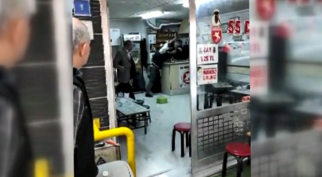 Çay ocağında yumruklu kavga Çay ocağında yumruklu kavga