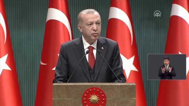 Cumhurbaşkanı Erdoğan'dan önemli açıklamalar Cumhurbaşkanı Erdoğan'dan önemli açıklamalar