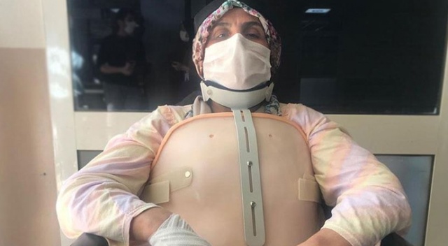 Enkaz altında da 'öğretmenlik' yapmış Enkaz altında da 'öğretmenlik' yapmış