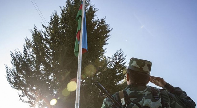 Ermenistan işgalinden kurtarılan Azerbaycan'ın Zengilan kentindeki karakollara bayrak çekildi