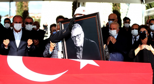Eski Başbakan Mesut Yılmaz, son yolculuğuna uğurlandı Eski Başbakan Mesut Yılmaz, son yolculuğuna uğurlandı