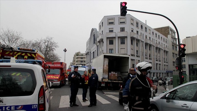 Fransa&#039;da 2015&#039;teki Charlie Hebdo saldırısı davası Covid-19 engeline takıldı