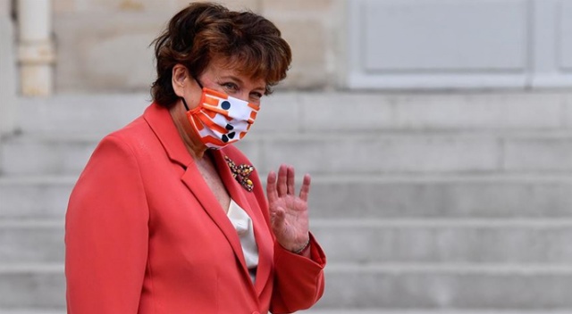 Fransa Kültür Bakanı Bachelot: Sömürgeciliğin suç ve barbarlık olduğunu kabul etmeliyiz Fransa Kültür Bakanı Bachelot: Sömürgeciliğin suç ve barbarlık olduğunu kabul etmeliyiz