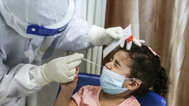 Gazze'deki Sağlık Bakanlığı Sözcüsü: Covid-19'un yayılması sağlık sistemini çökertecek