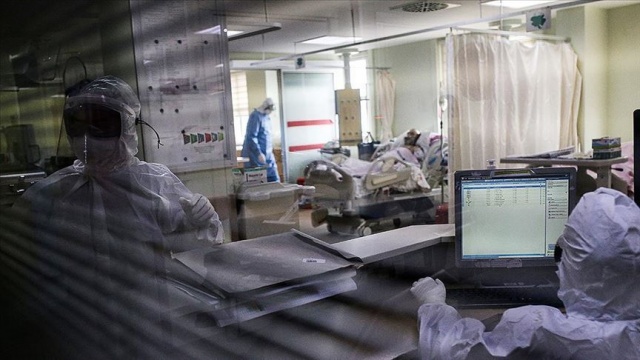 Günlük koronavirüs verileri açıklandı Günlük koronavirüs verileri açıklandı