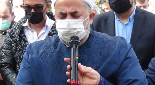 İmamın gözyaşlarıyla en zor görevi İmamın gözyaşlarıyla en zor görevi