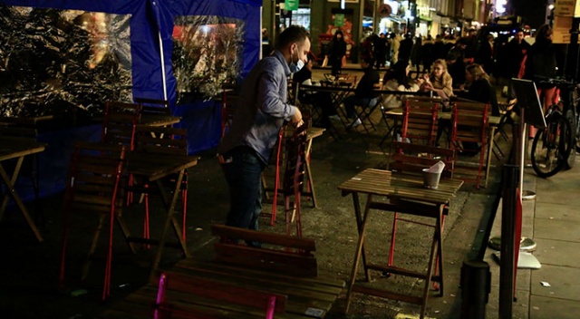 İngiltere ikinci kez karantinaya gitti