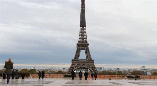 Paris ve çevresinde tam gün sokağa çıkma yasağından vazgeçildi