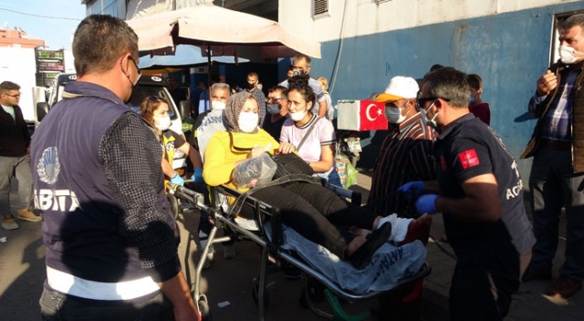 Pazar alışverişi sırasında silahlı kavganın arasında kalan kadın ayağından yaralandı Pazar alışverişi sırasında silahlı kavganın arasında kalan kadın ayağından yaralandı