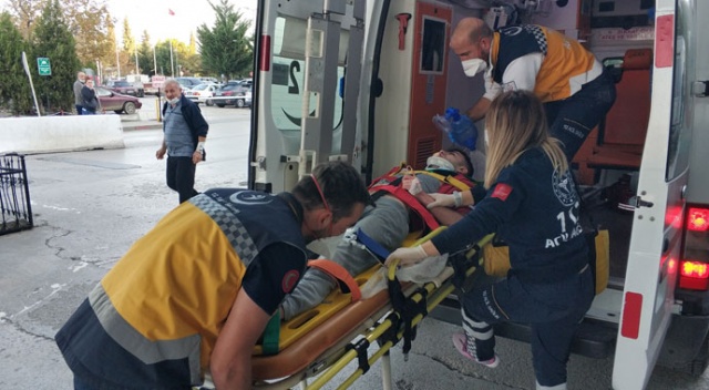 Pencereden düşen lise öğrencisi ağır yaralandı