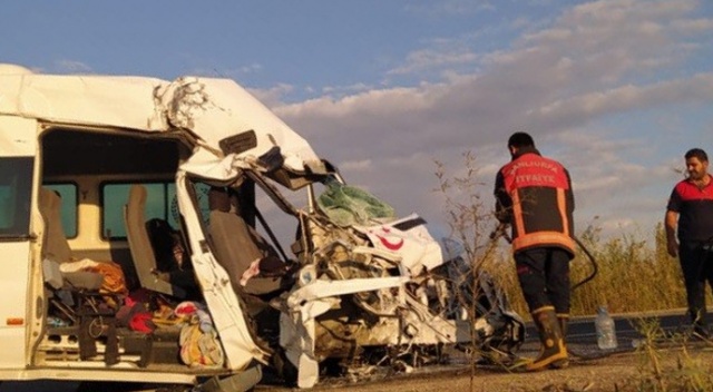 Şanlıurfa’da trafik kazası: 1 ölü, 8 yaralı