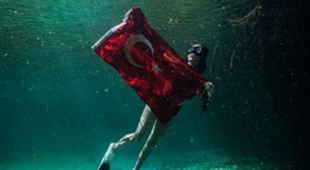 Serbest dalışçı Fatma Uruk&#039;tan dünya rekoru
