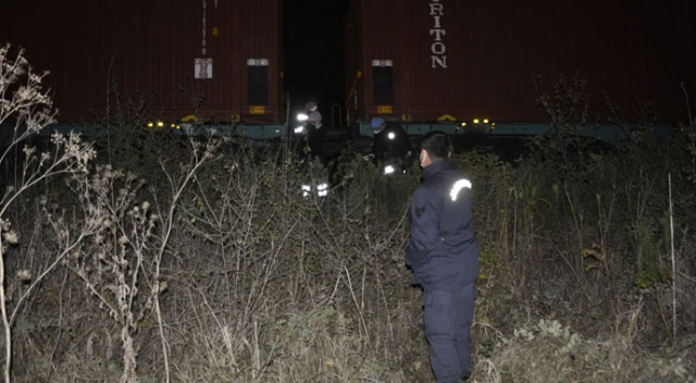 Tren raylarında feci kaza: 1 ölü Tren raylarında feci kaza: 1 ölü
