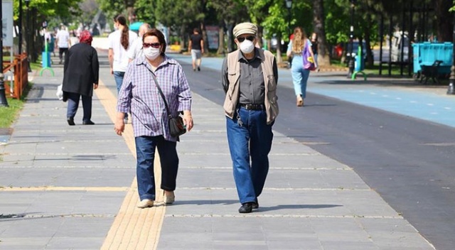 Türkiye nüfusunun üçte biri! İşte 65 yaş üstüne kısıtlama getiren iller