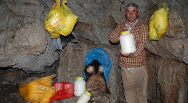 Yazın alınan siparişler, müşteriye özel üretip kar obruklarında bekletiliyor
