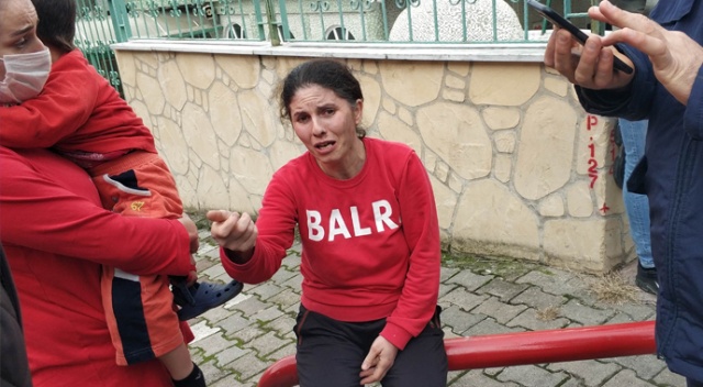 5 yaşındaki çocuk çakmakla oynarken evi yaktı, annesi gözyaşı içinde izledi