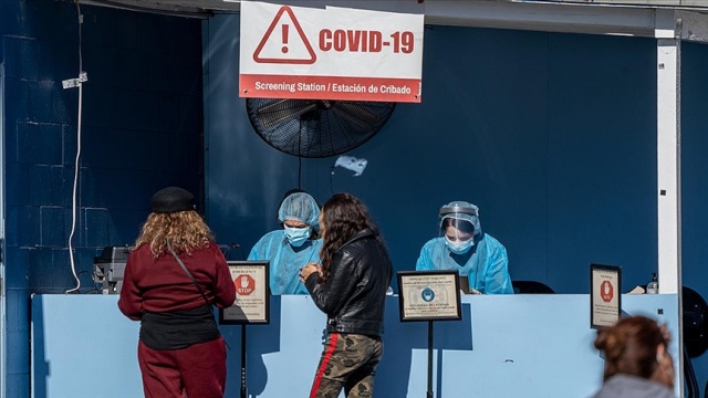 ABD'de Kovid-19'dan ölenlerin sayısı 341 bini geçti ABD'de Kovid-19'dan ölenlerin sayısı 341 bini geçti