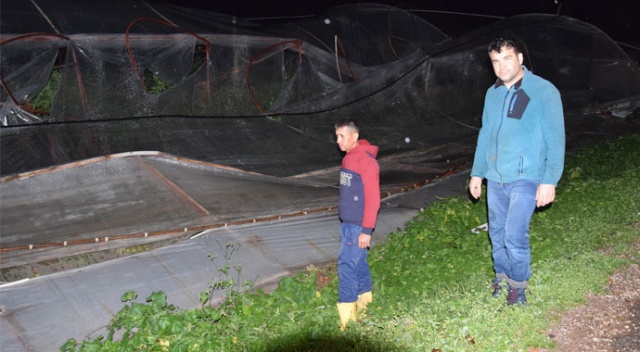 Antalya&#039;da hortum seraları vurdu