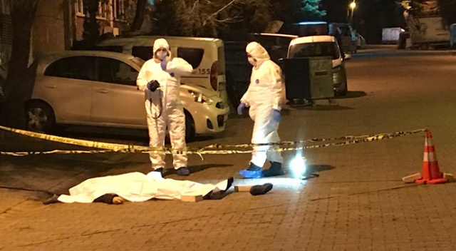 Başakşehir Eskoop sanayi sitesinde şüpheli ölüm Başakşehir Eskoop sanayi sitesinde şüpheli ölüm
