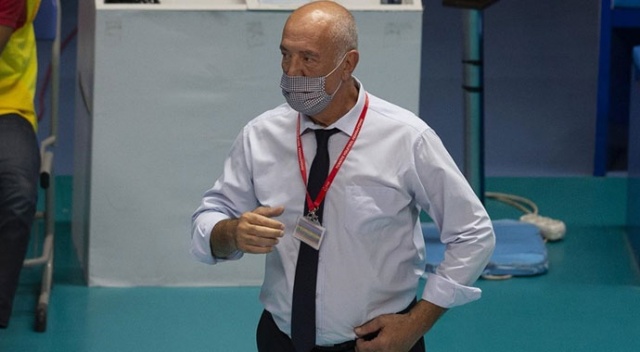 Başantrenör Nedim Özbey ambulans uçakla Türkiye’ye getirilecek Başantrenör Nedim Özbey ambulans uçakla Türkiye’ye getirilecek