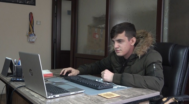 Bir paylaşım yaptı, başına gelmeyen kalmadı Bir paylaşım yaptı, başına gelmeyen kalmadı
